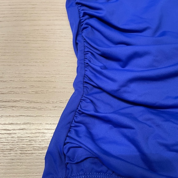 Ralph Lauren Navy & White Swimsuit with ruched sides is size 14 - Picture 3 of 7